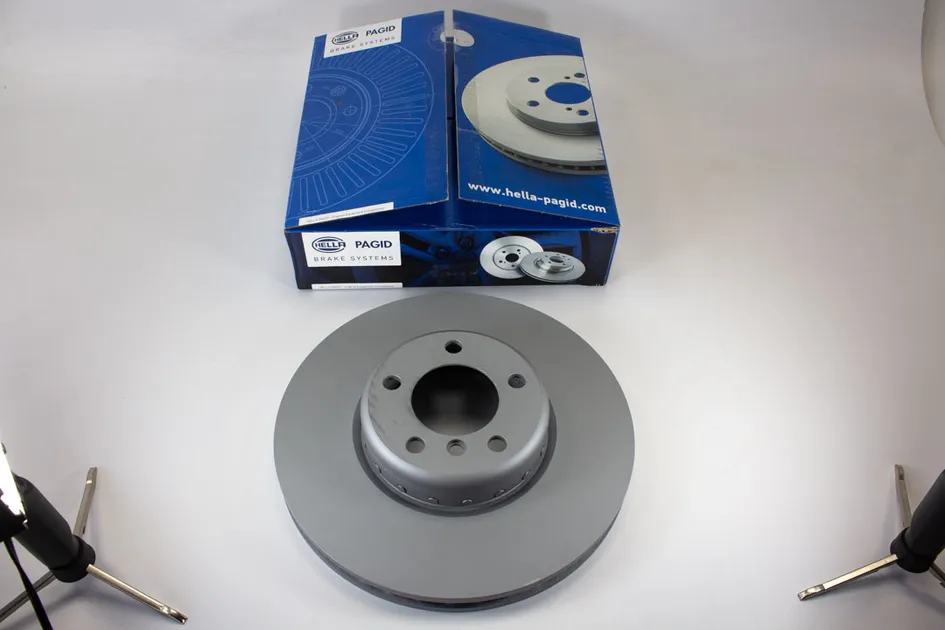 Me☆ 34116799469 - Genuine BMW M Performance Caliper - Front Left